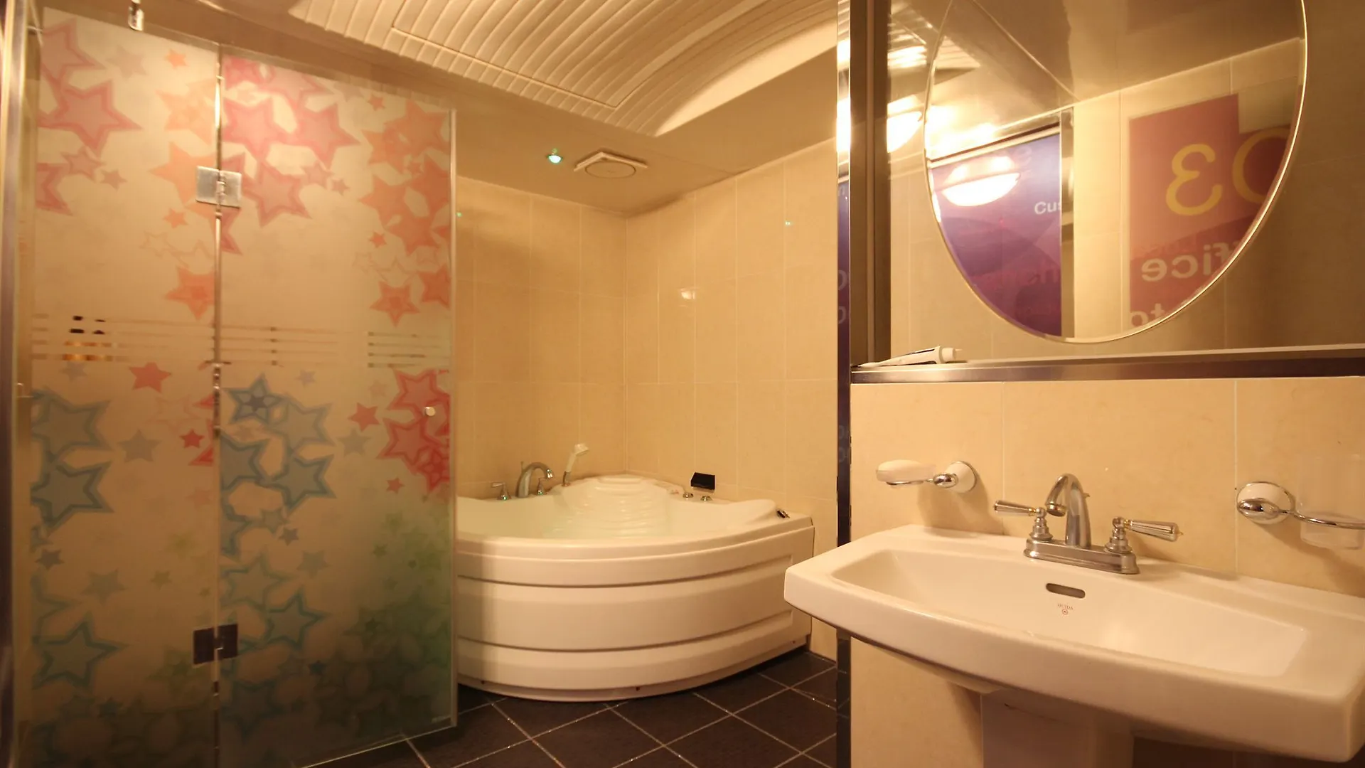 **  Hotel 2Ne1 Busan South Korea