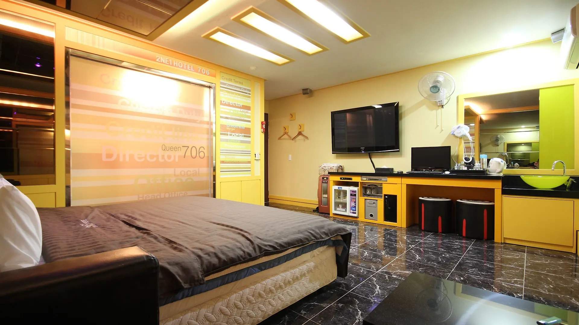 Hotel 2Ne1 Busan
