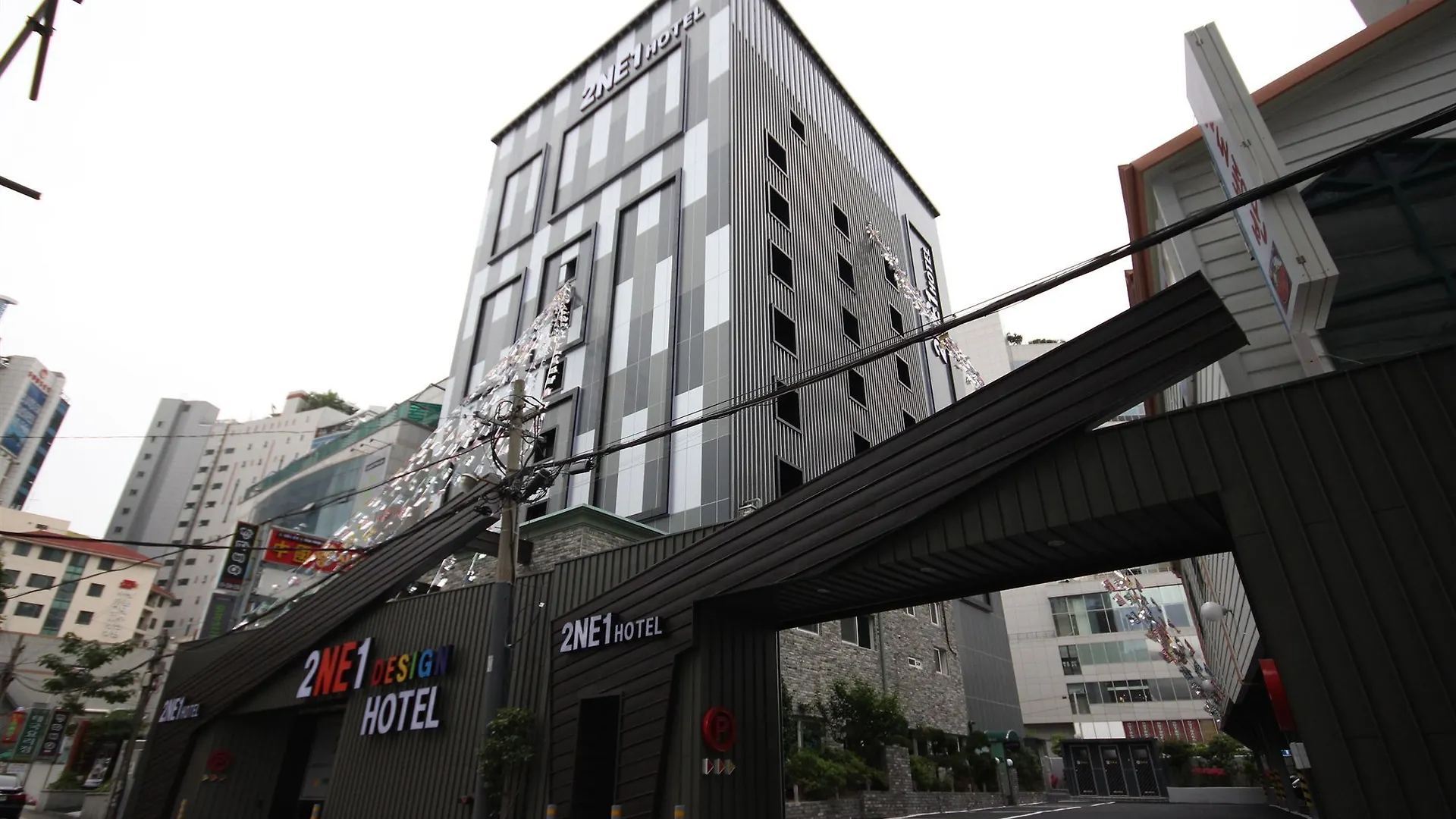Hotel 2Ne1 Busan